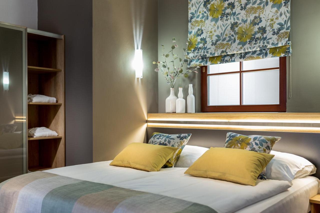 Wine Wellness Hotel Amande ฮุสโตเปเช ภายนอก รูปภาพ